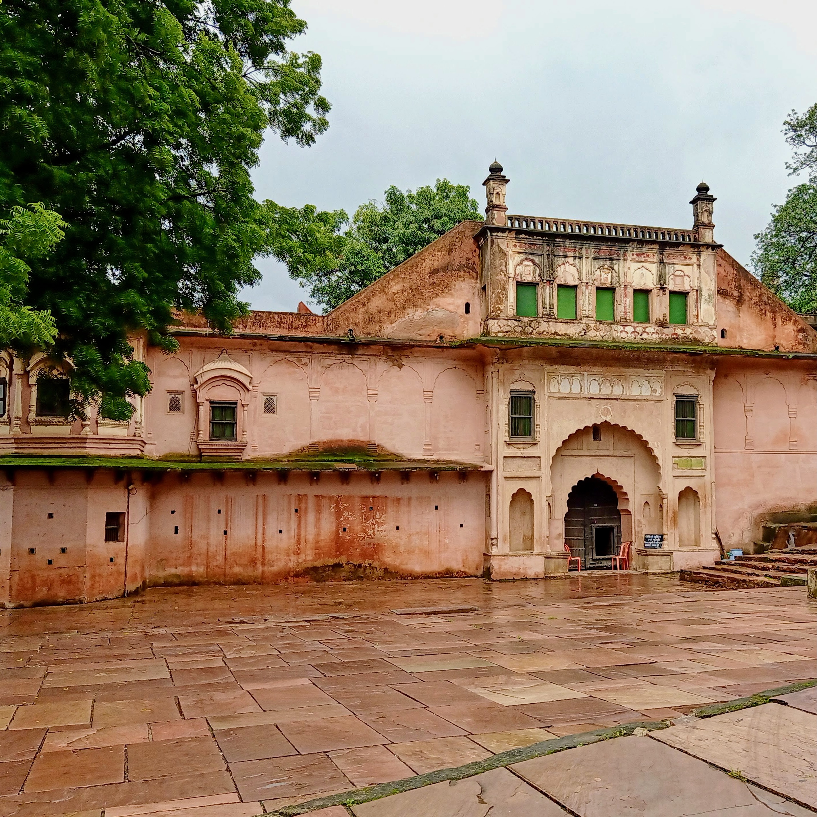 Gauhar Mahal